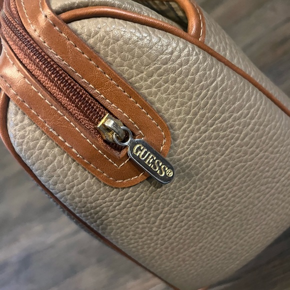 Vintage 90s Guess Purse - Picture 3 of 9